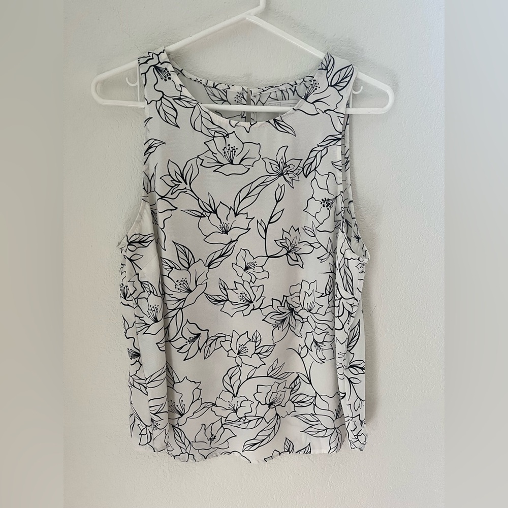 14th and Union Sleeveless Shirt - Black and White/Floral - Size Medium